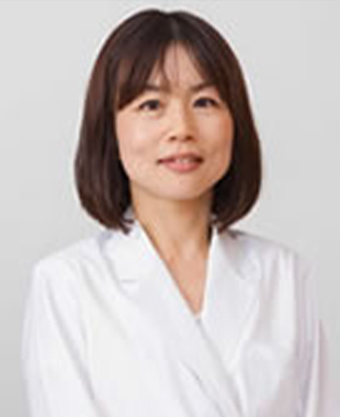 医師：堀井　綾子